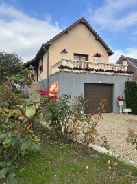 EXCLUSIVITE - AUX PORTES DE PERONNE - MAISON SOIGNEE et ENTRETENUE - (Réf : W0164) Prix : 139 515 €