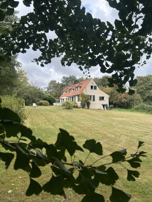 AUX PORTES DE PERONNE - Pavillon d&#039;architecte - DANS PARC PAYSAGER - (réf : F0145) - Prix : 266 595 €