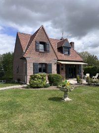 EXCLUSIVITE - ESTREES-MONS - ON POSE LES MEUBLES - (réf : S0174) - Prix : 299 250 €