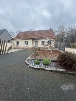 EXCLUSIVITE - A DOINGT-FLAMICOURT - PLAIN-PIED - ON POSE LES MEUBLES - (réf : HR0157) - Prix : 252 000 €