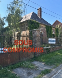 A BUIRE-COURCELLES - EXCLUSIVITE - Maison de Style entièrement à rénover - Pour bricoleurs avertis - (réf : D0134) - Prix : 24 000 €