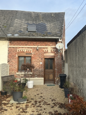 EXCLUSIVITE - ON POSE LES MEUBLES - Maison soignée et entretenue - (Réf L0158) - Prix : 87 200 €