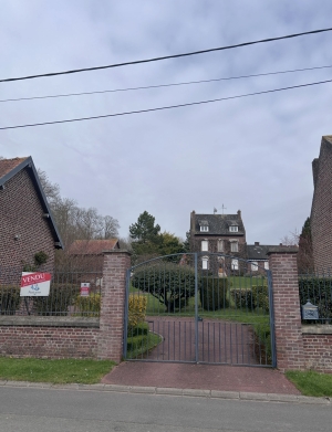 AUX PORTES DE PERONNE - Dans village réputé pour la beauté de ses étangs - COUP DE COEUR GARANTI - (Réf 0160) - Prix : 399 152 €