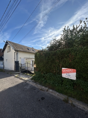 EXCLUSIVITE - IDEAL INVESTISSEURS - BUIRE-COURCELLES - Assainissement aux normes (réf : B0124) - Prix : 49 000 €